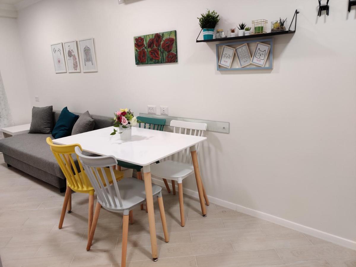 Migdal Luxury Suites Netanya J29 Екстер'єр фото
