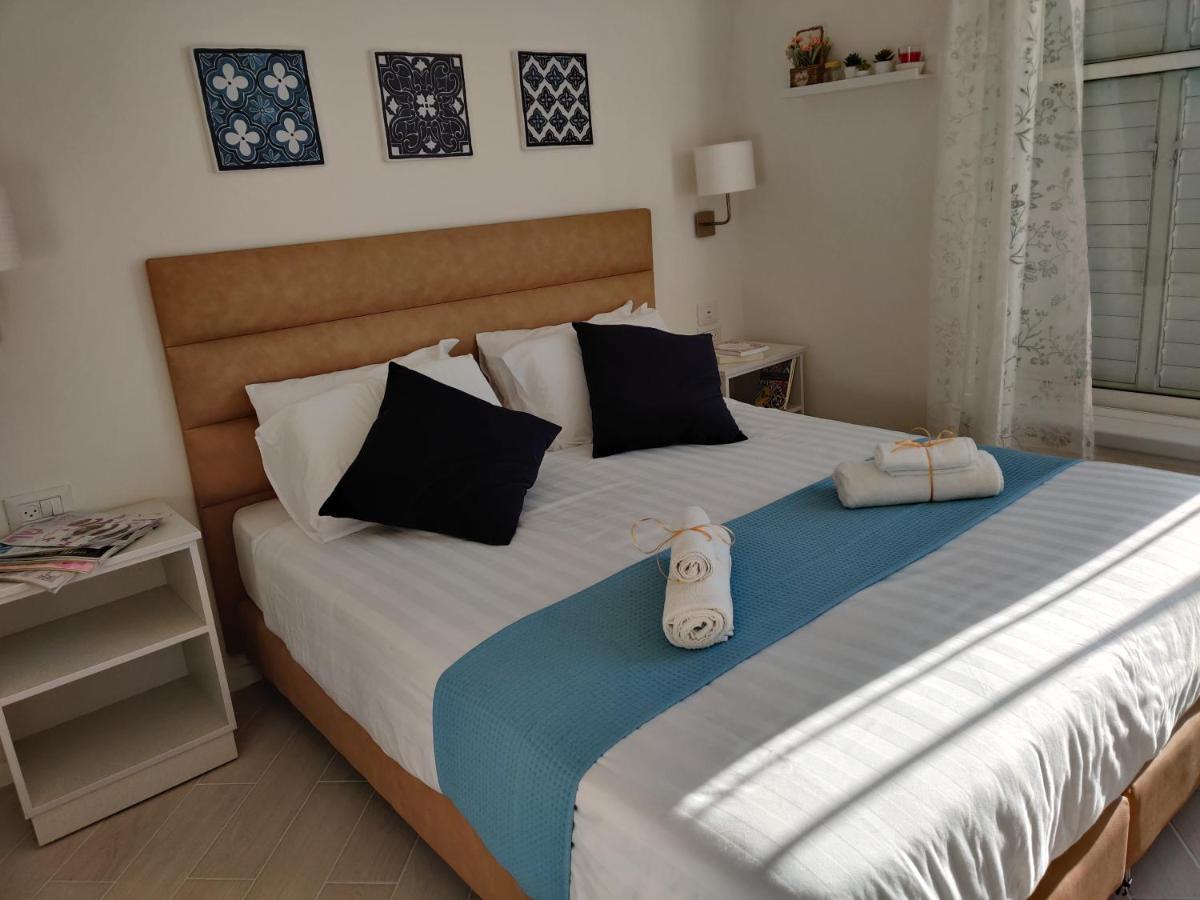 Migdal Luxury Suites Netanya J29 Екстер'єр фото