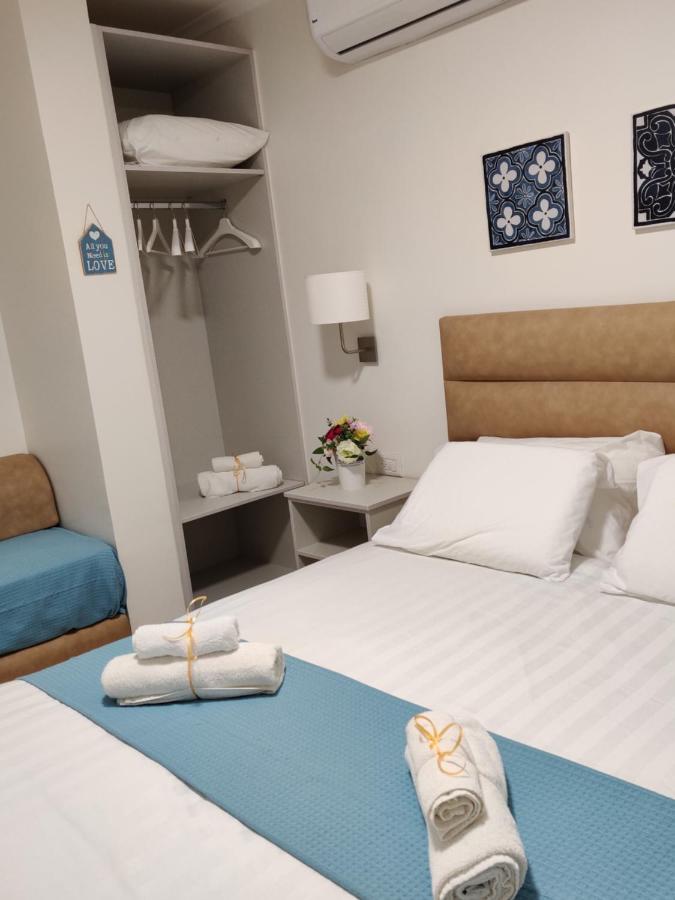 Migdal Luxury Suites Netanya J29 Екстер'єр фото