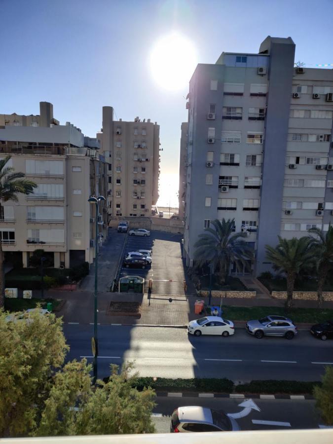 Migdal Luxury Suites Netanya J29 Екстер'єр фото